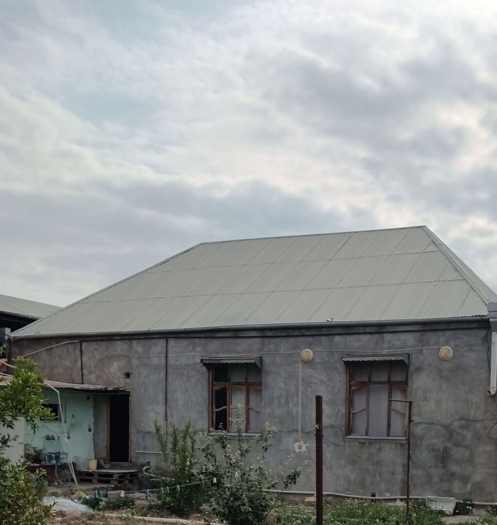 4 otaqlı, 100 kv. m, Kredit yoxdur, Orta təmir