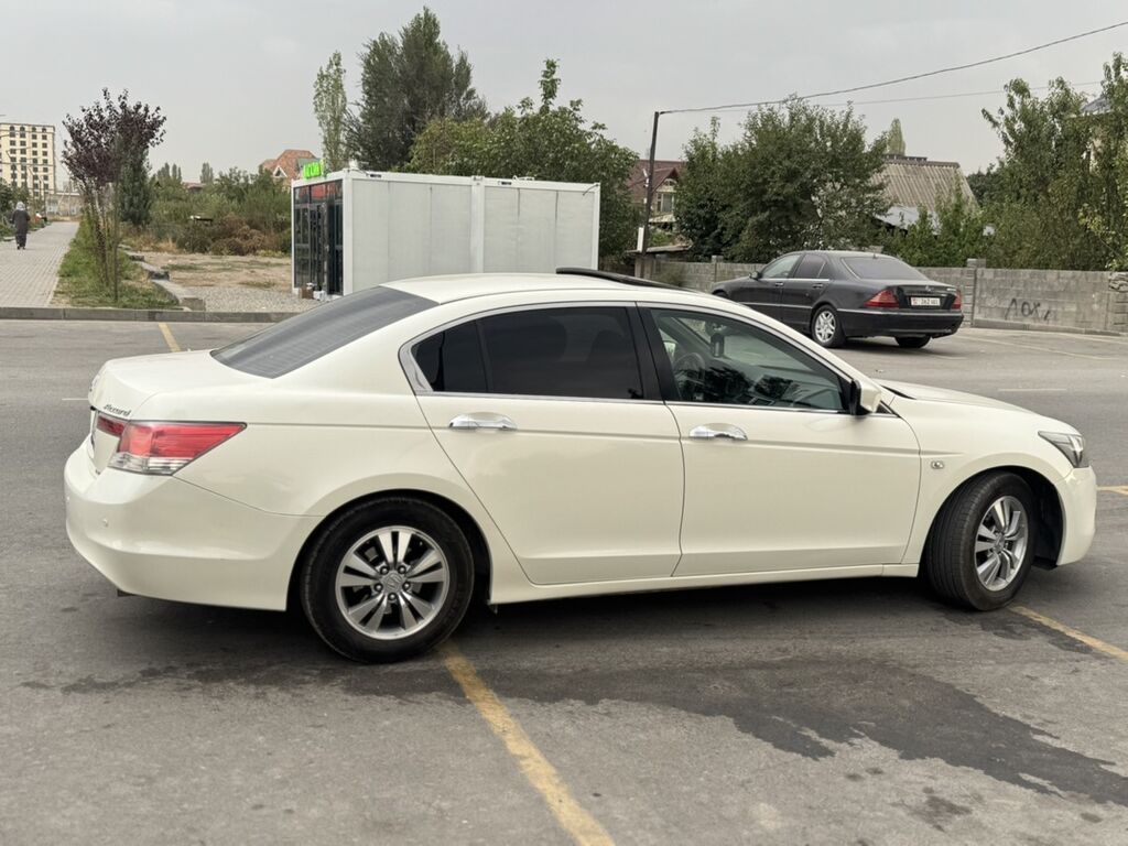 Honda Accord: 2009 г., 2.4 л, Автомат, Бензин, Седан: фото 6