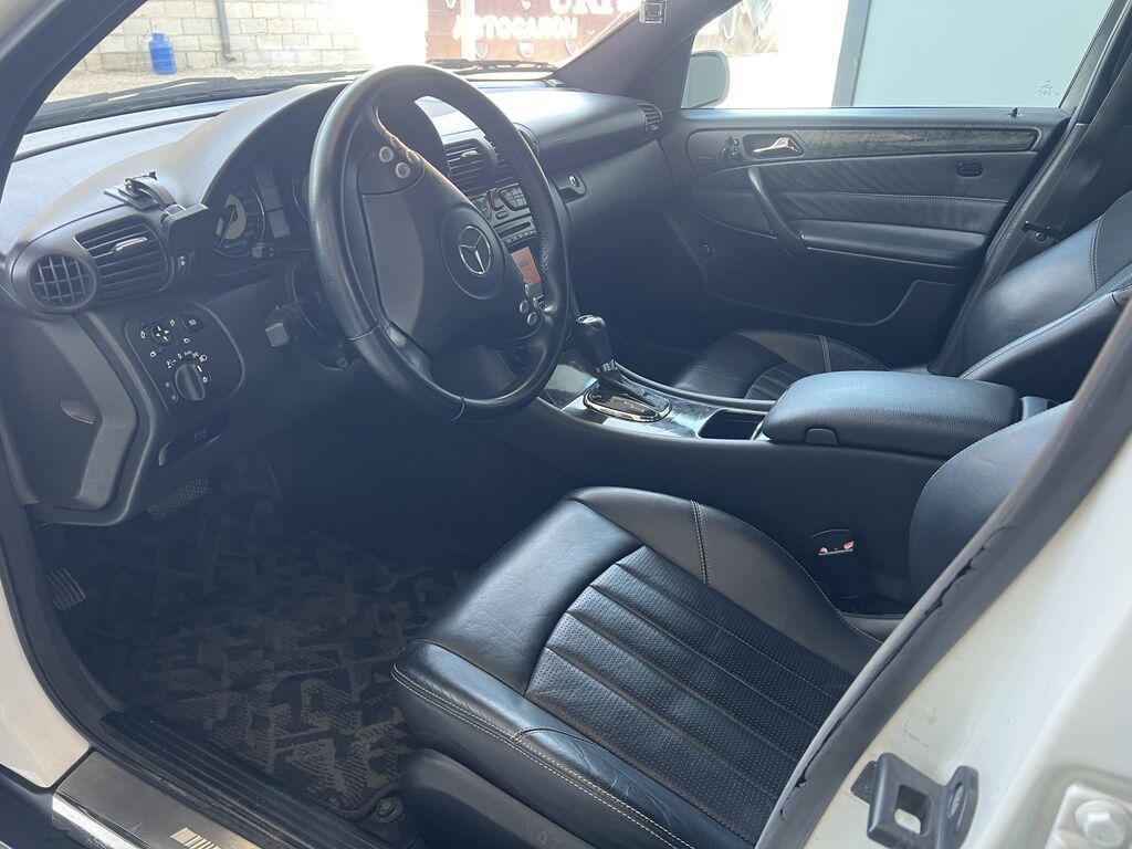 Mercedes-Benz C-class AMG: 2000 г., 5.5 л, Автомат, Бензин, Седан: фото 6