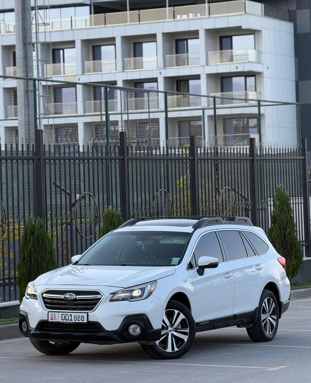 Subaru Outback: 2018 г., 2.5 л, Автомат, Бензин, Кроссовер: фото 3