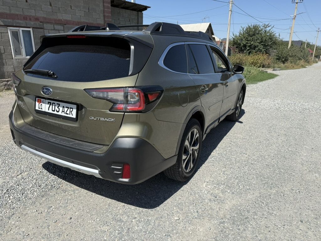 Subaru Outback: 2022 г., 2.5 л, Бензин, Универсал: фото 2