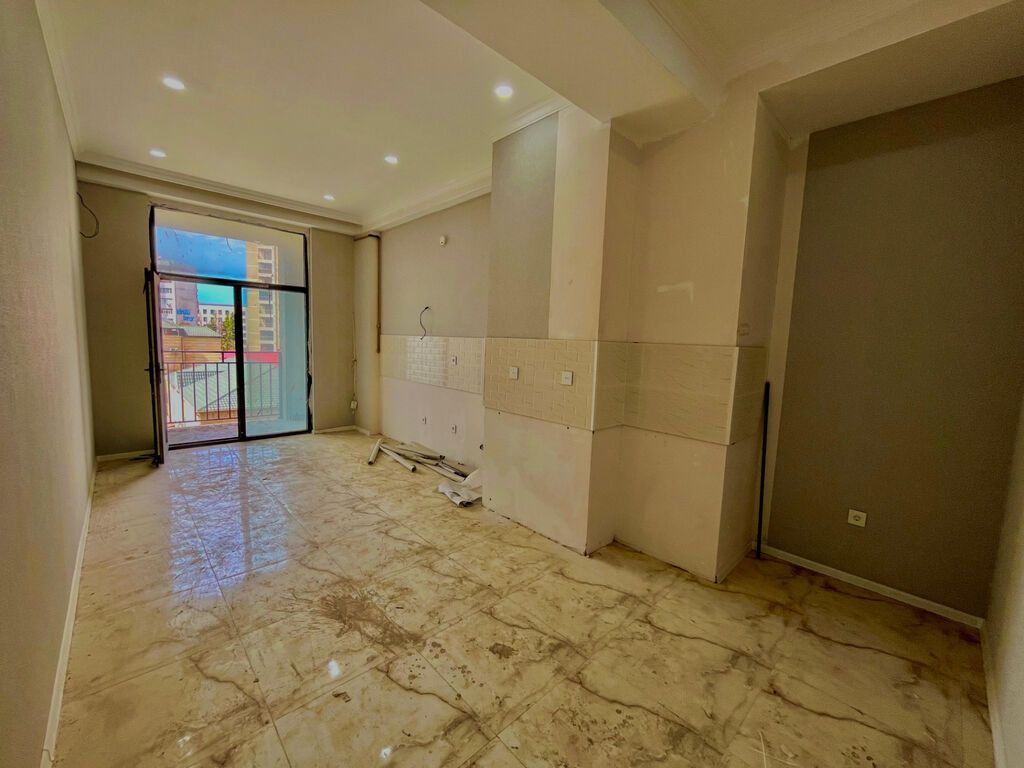 4 otaqlı, Yeni tikili, 148 kv. m