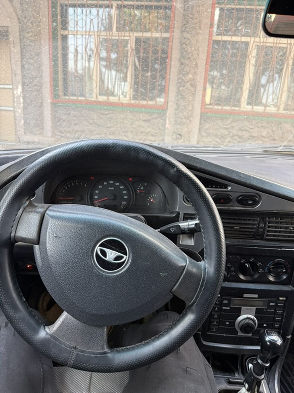 Daewoo Nexia: 2012 г., 1.5 л, Механика, Бензин, Седан: фото 4