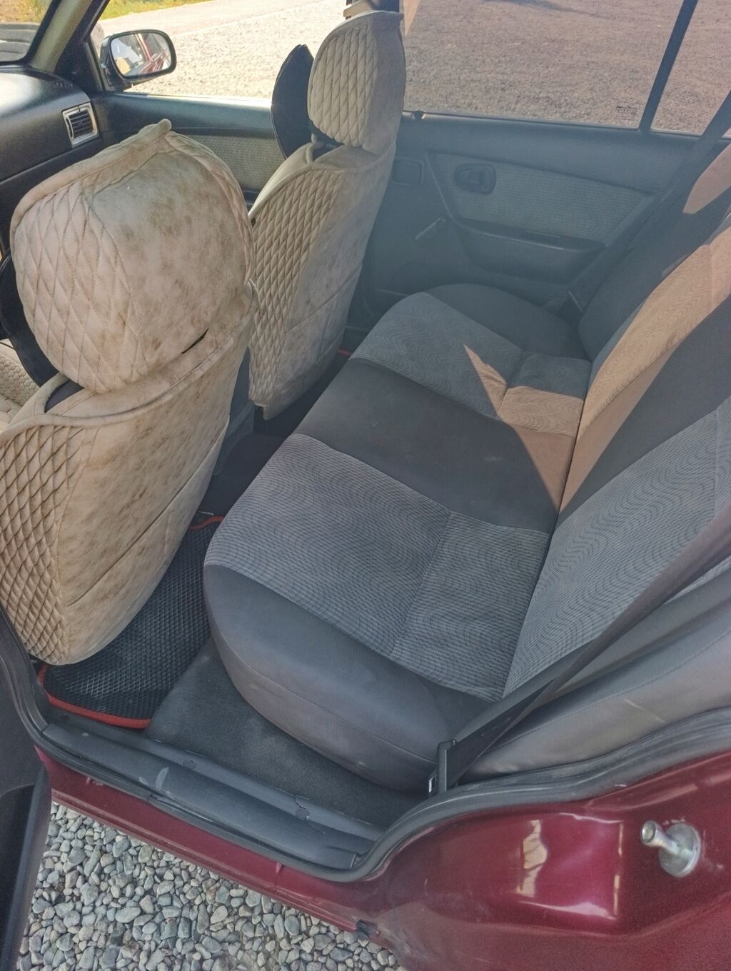 Daewoo Nexia: 2011 г., 1.5 л, Седан: фото 4
