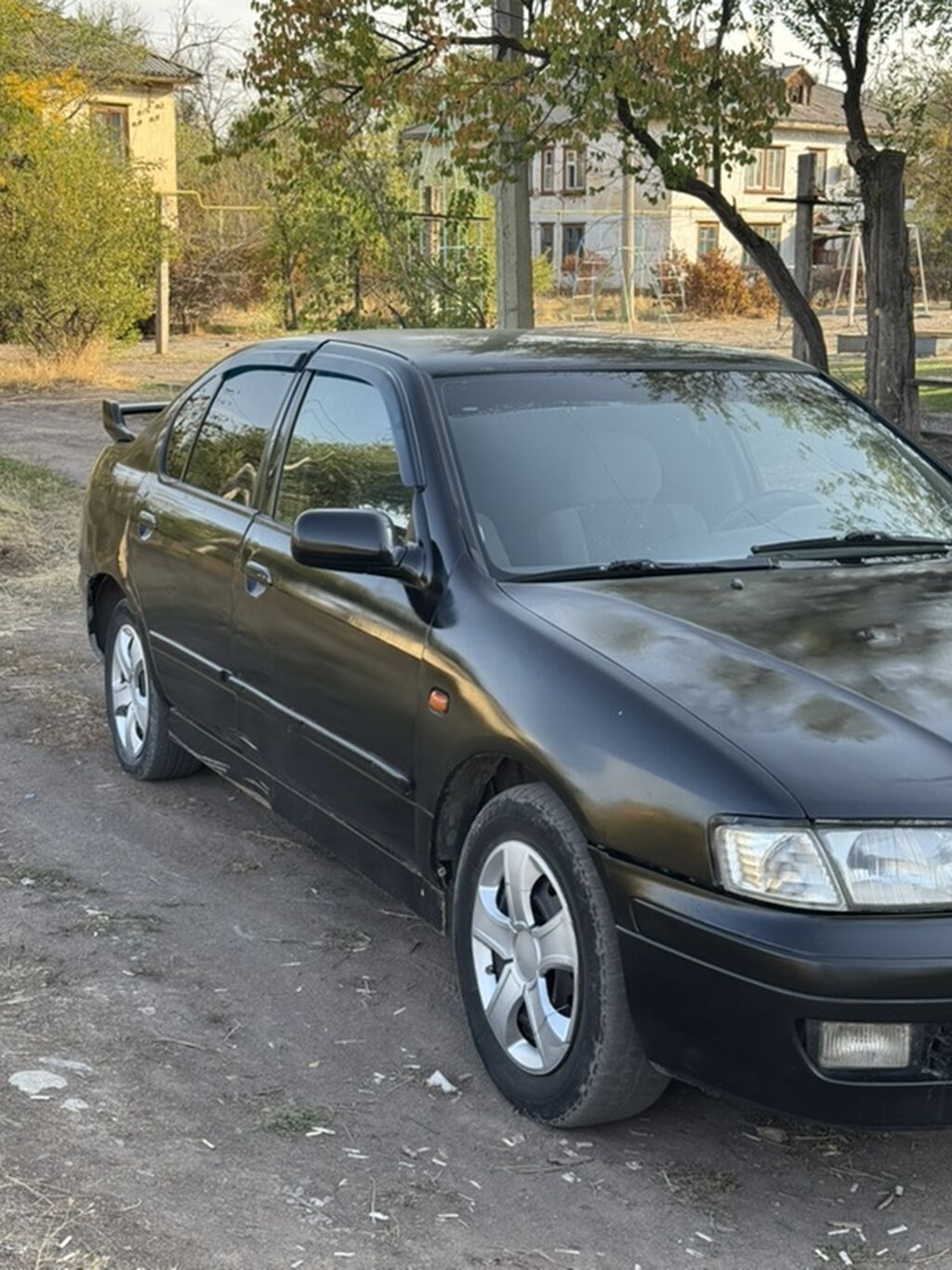 Nissan Primera: 1998 г., 1.6 л, Механика, Бензин, Седан — фото 3