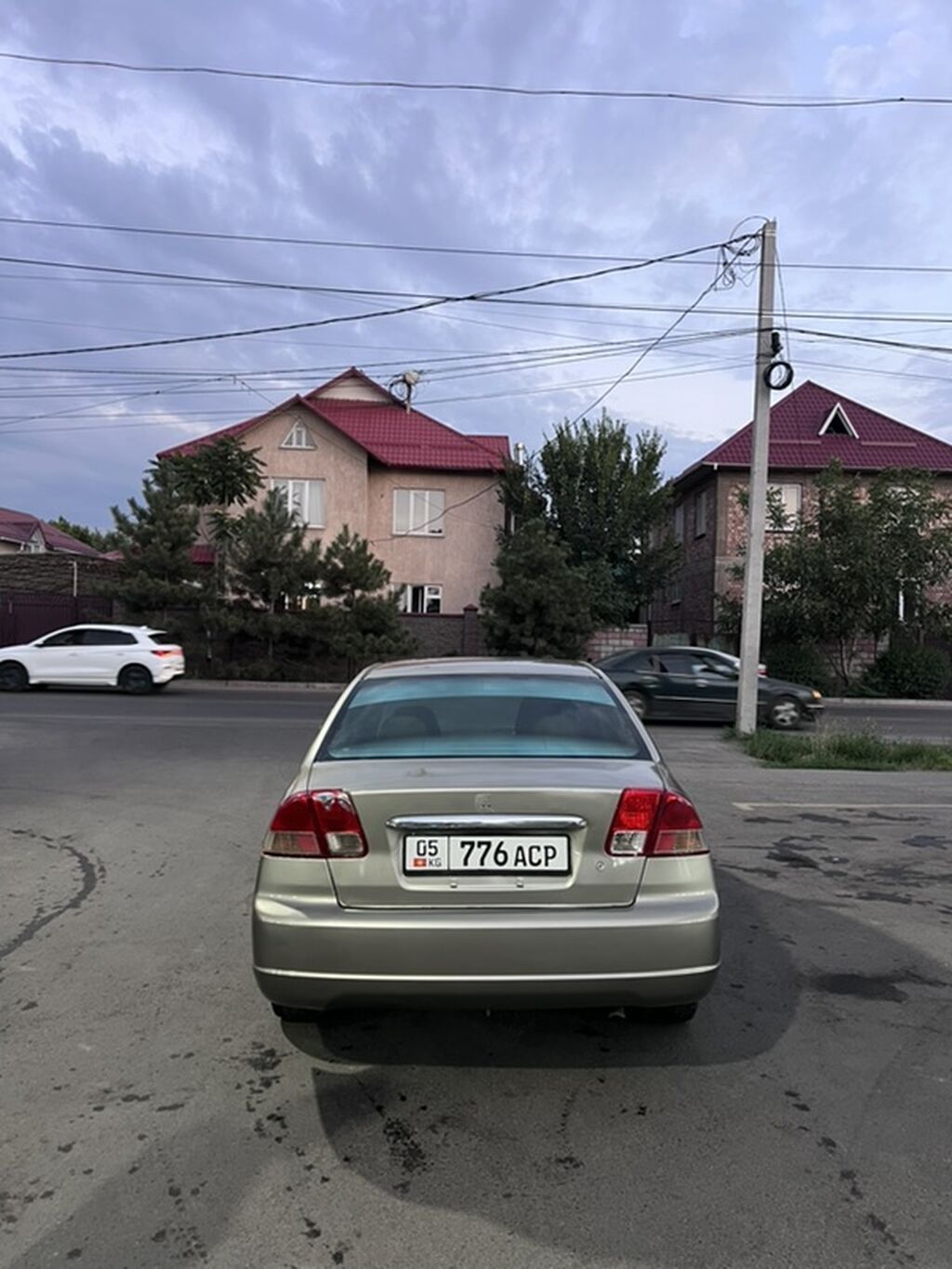 Honda Civic: 2003 г., 1.7 л, Автомат, Бензин, Седан: фото 3