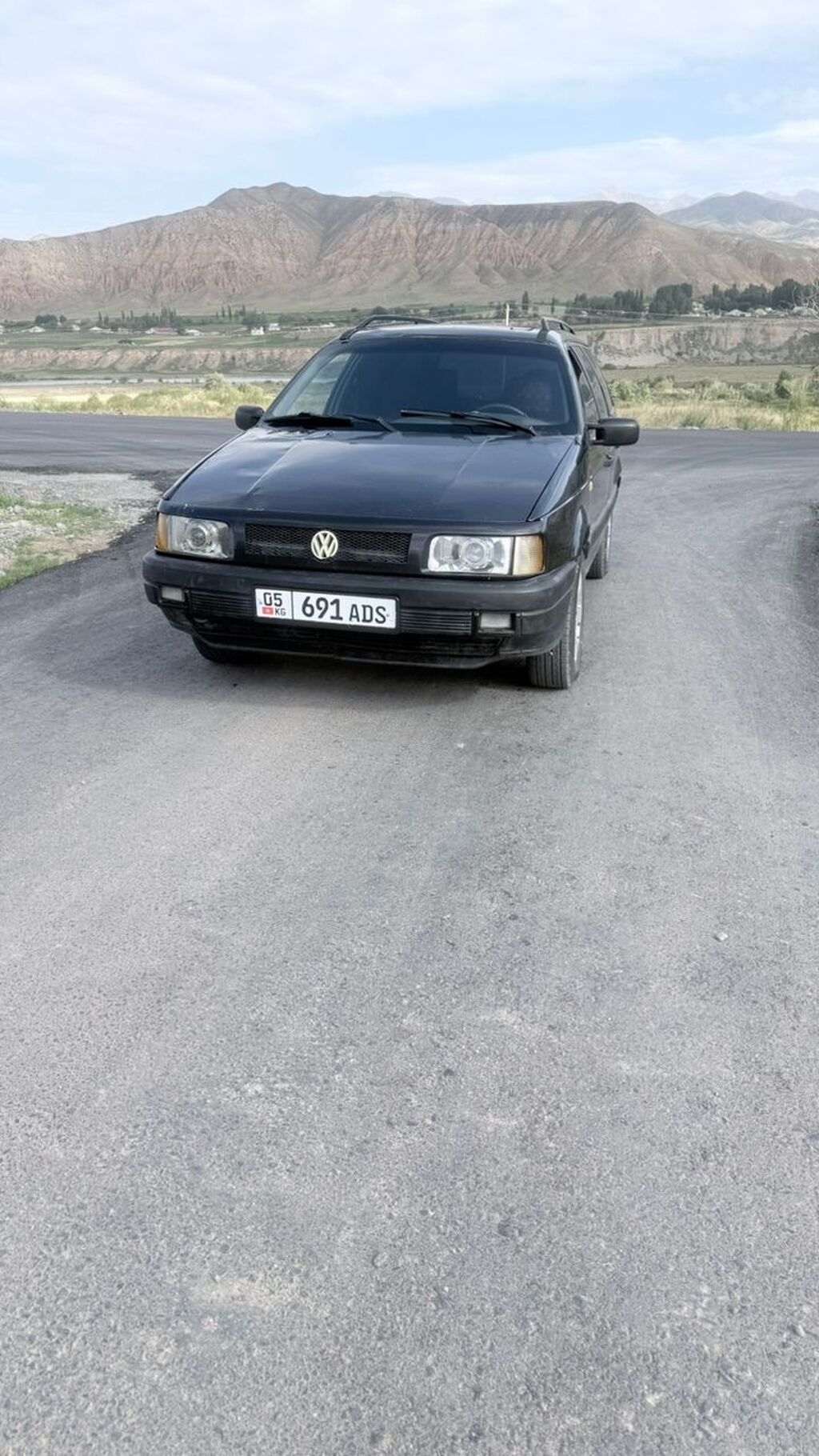 Volkswagen Passat: 1992 г., Бензин, Универсал: фото 3