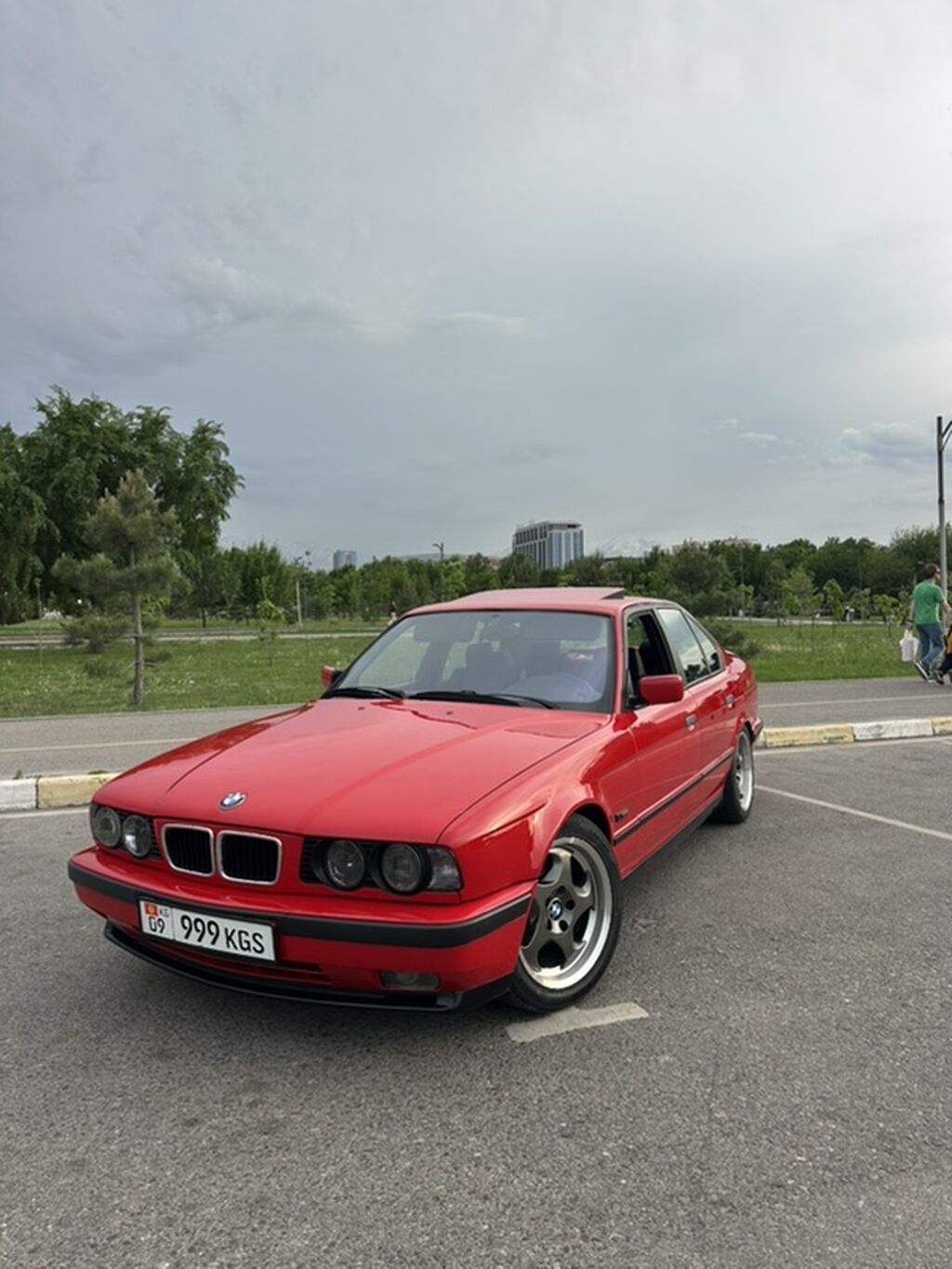 BMW 5 series: 1995 г., 3.2 л, Механика, Бензин, Седан: фото 1