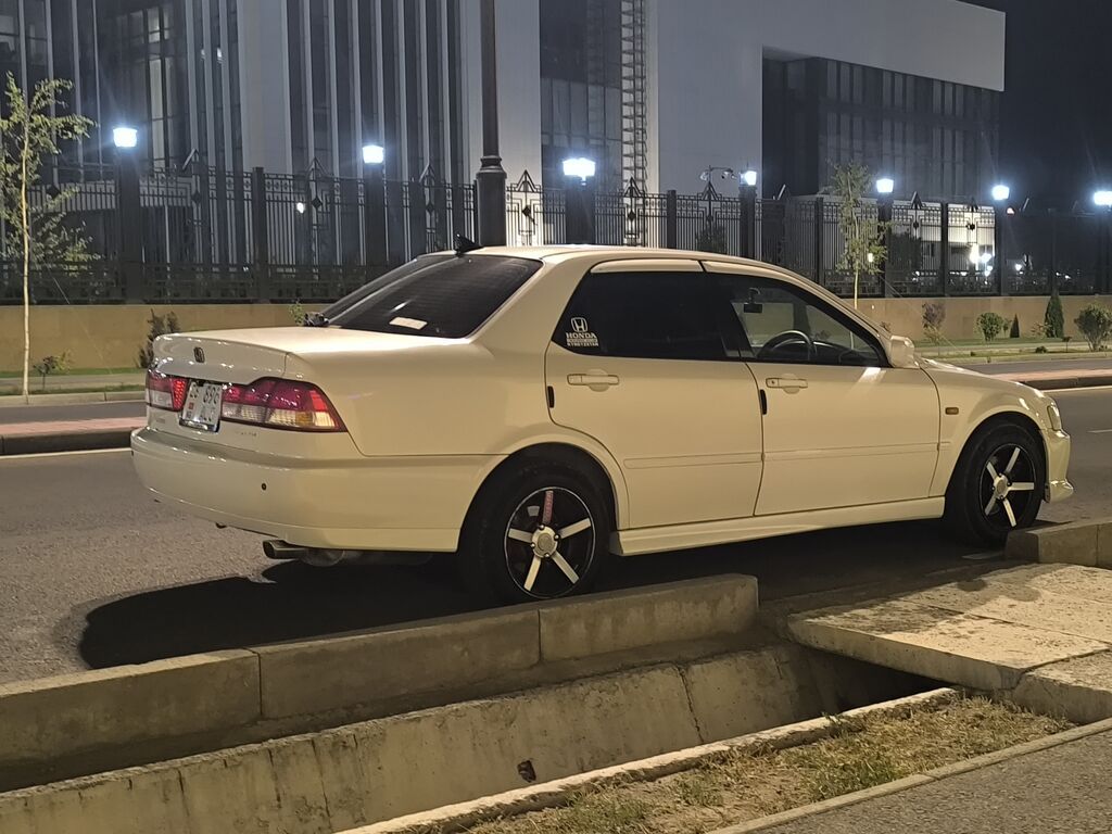 Honda Torneo: 2002 г., 2 л, Автомат, Газ, Седан: фото 2