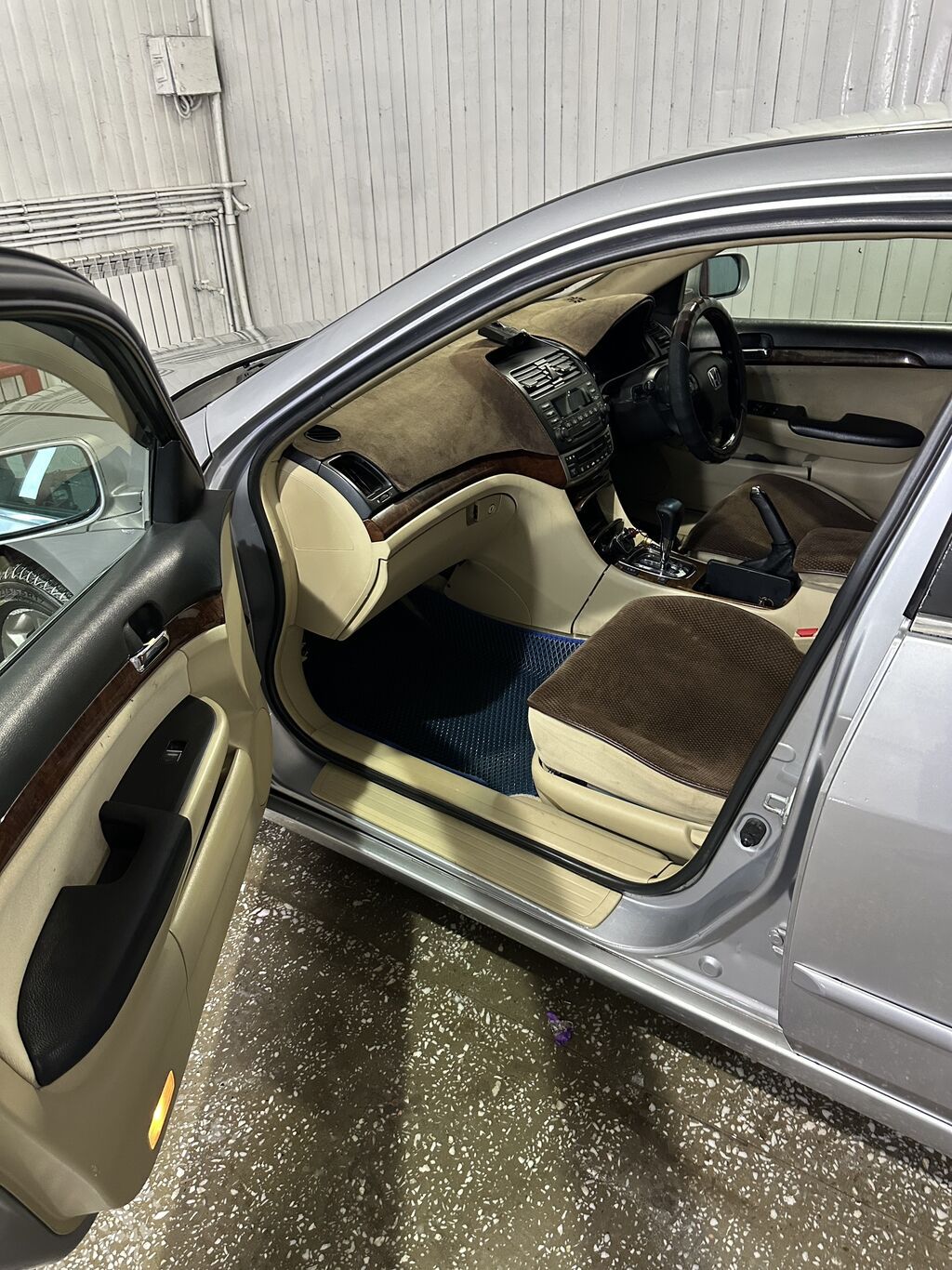Honda Inspire: 2005 г., 3 л, Бензин: фото 5