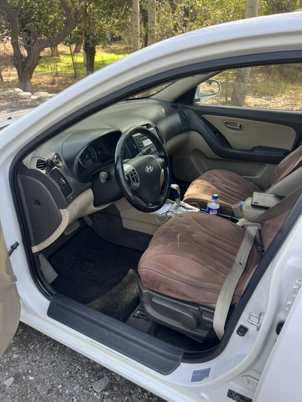 Hyundai Avante: 2009 г., 1.6 л, Автомат, Бензин, Седан: фото 3
