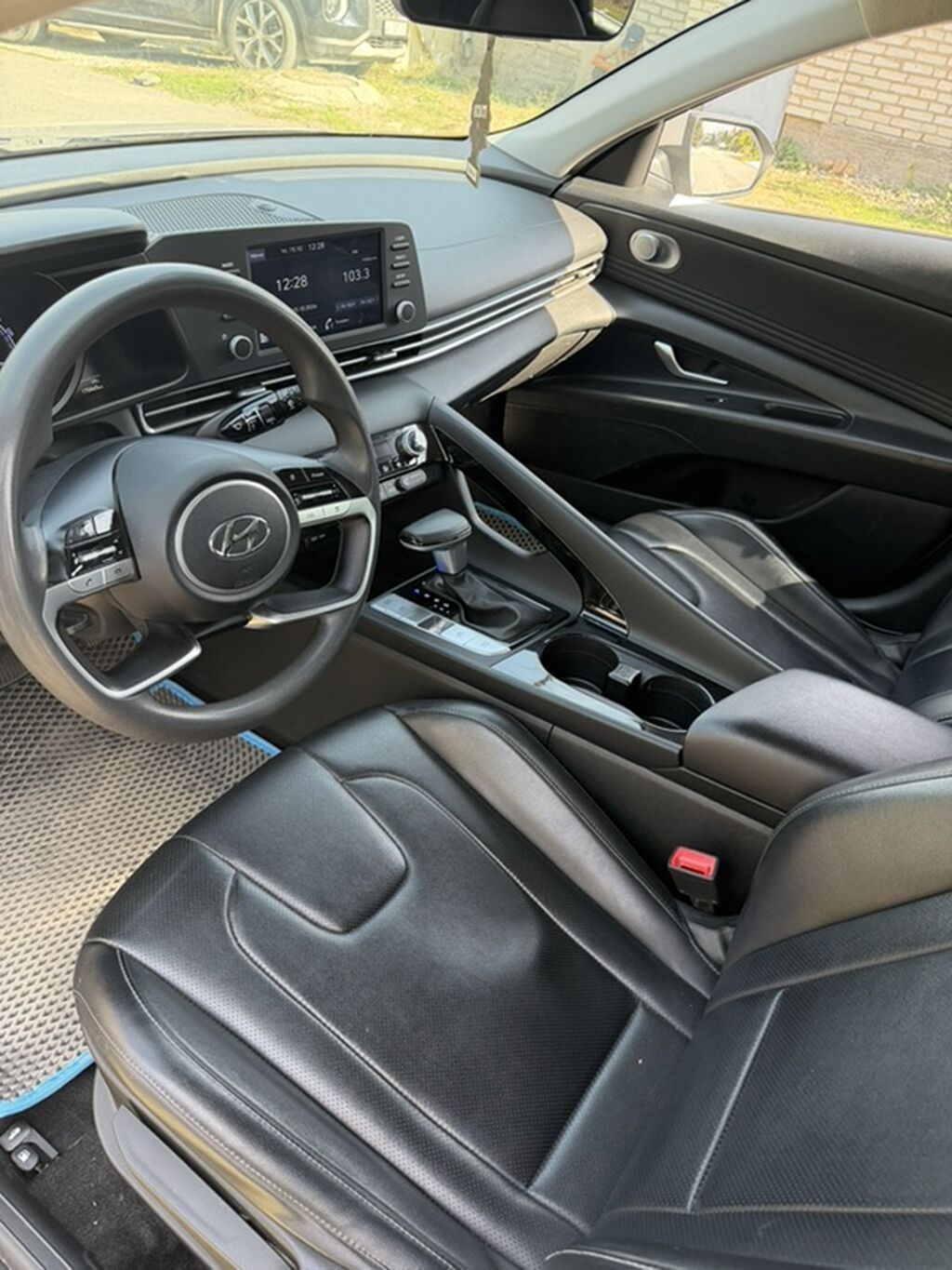 Hyundai Avante: 2021 г., 1.6 л, Автомат, Гибрид, Седан: фото 7