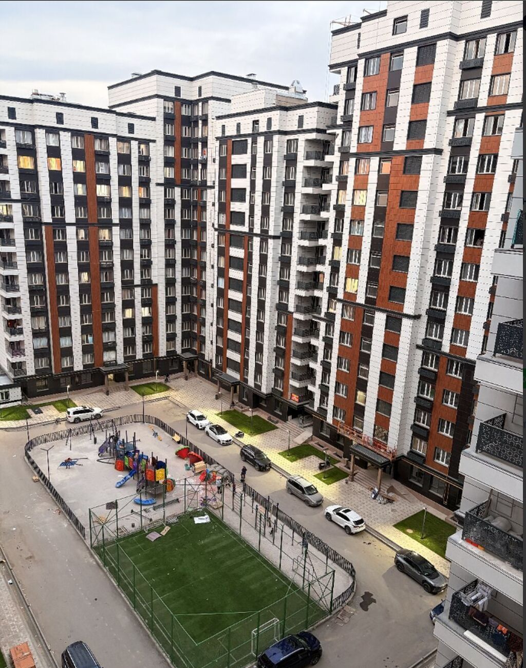 3 комнаты, 70 м², Технопарк Элитка, 10 этаж, Свежий ремонт: фото 1