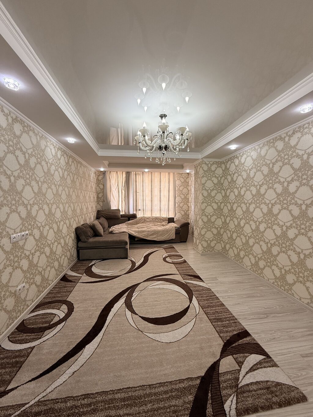 3 комнаты, 101 м², 12 мкр Элитка, 7 этаж, Евроремонт: фото 2