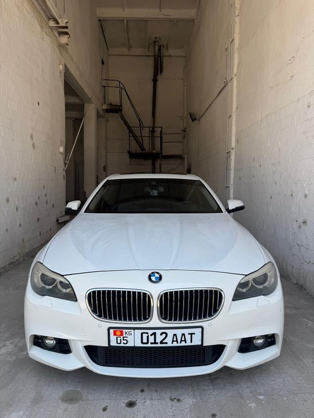 BMW 5 series: 2016 г., 2 л, Автомат, Бензин, Седан: фото 2