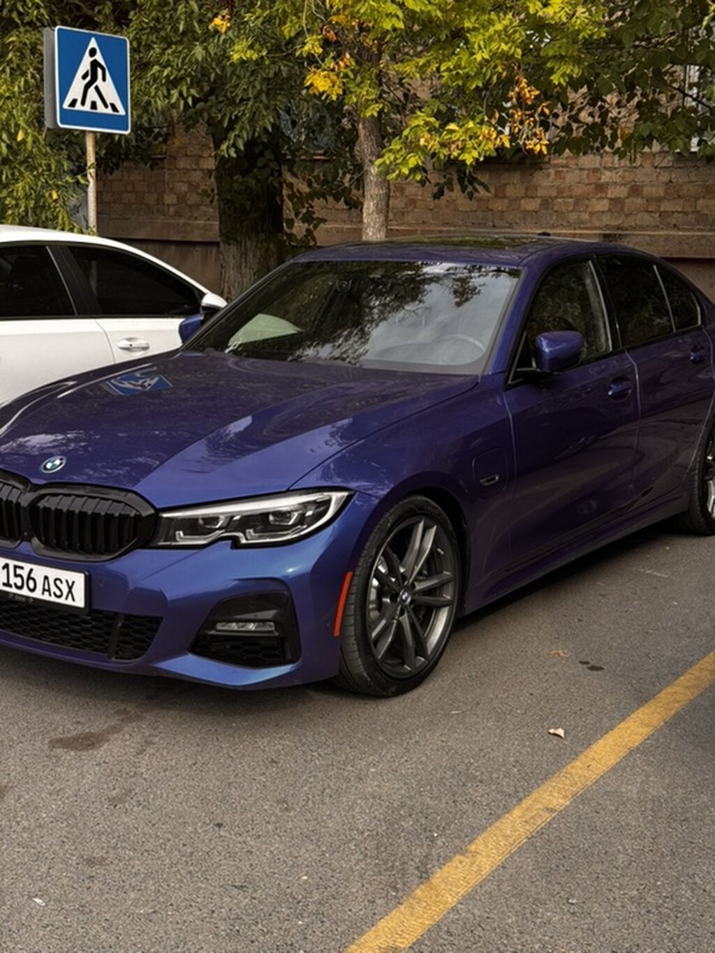 BMW 3 series: 2022 г., 2 л, Автомат, Гибрид, Седан: фото 2