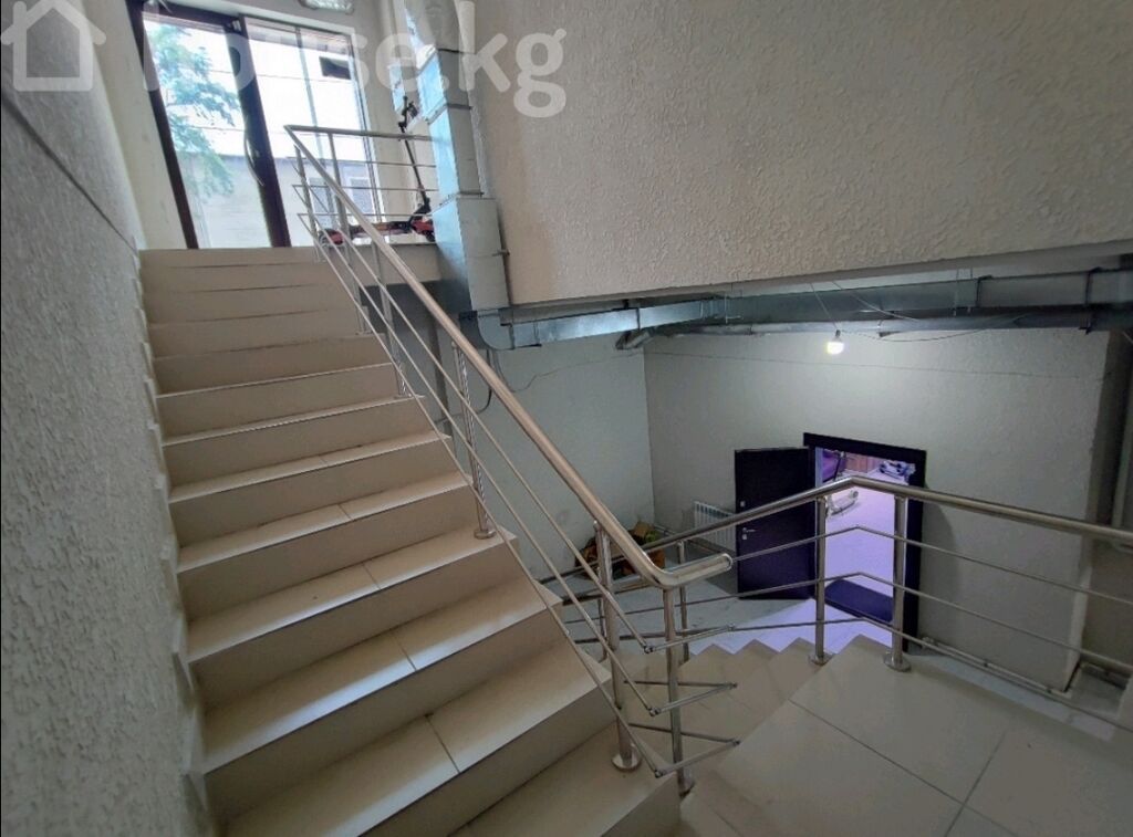 Сдается Коммерческое Подвальное помещение 220 м2 Цена 1900$ за месяц