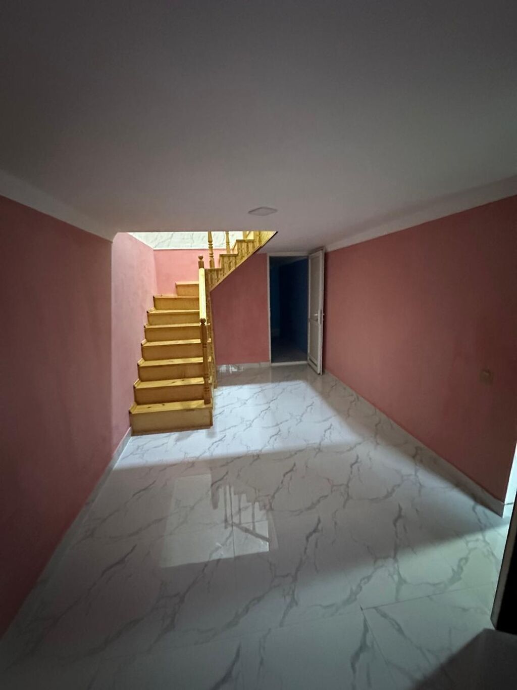 5 otaqlı, 138 kv. m, Kredit yoxdur, Yeni təmirli