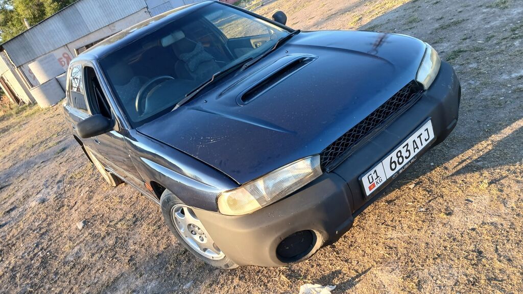 Subaru Legacy: 1996 г., 2 л, Автомат, Бензин, Седан: фото 2