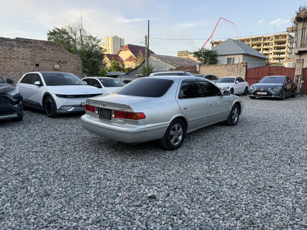 Toyota Camry: 2000 г., 2.2 л, Автомат, Бензин, Седан: фото 4