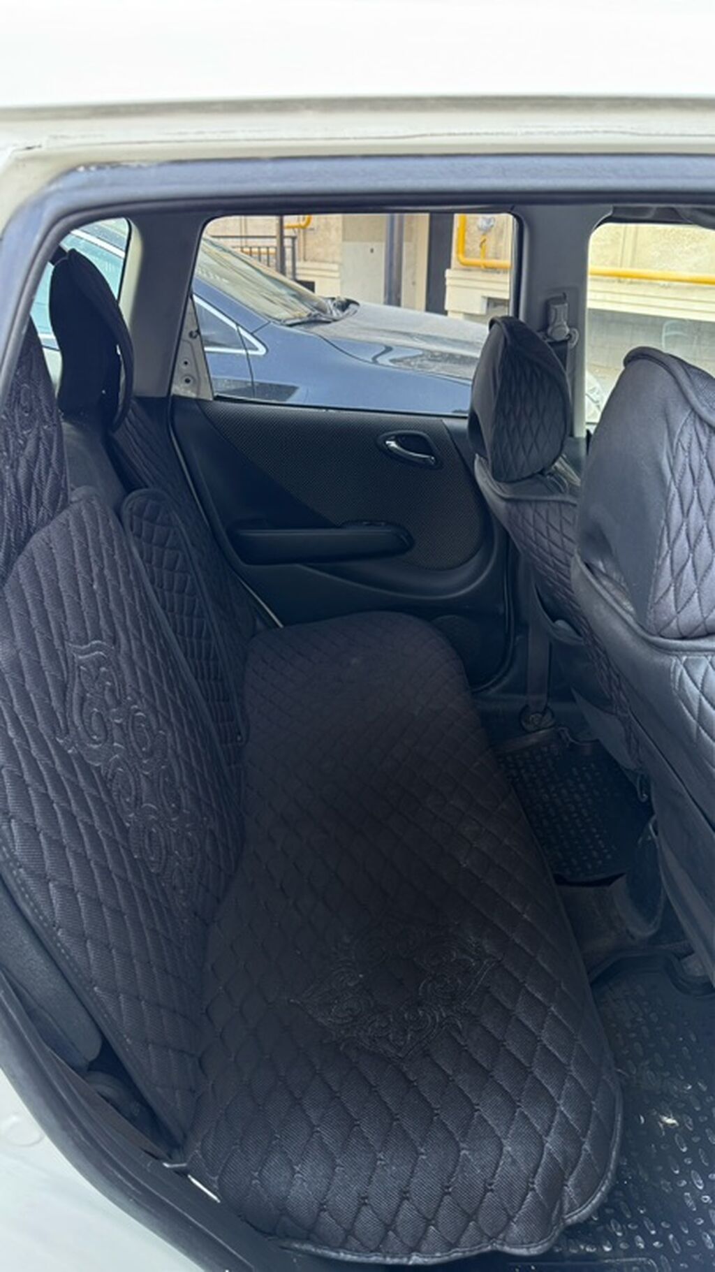 Honda Fit: 2003 г., 1.5 л, Вариатор, Бензин, Хэтчбэк: фото 7
