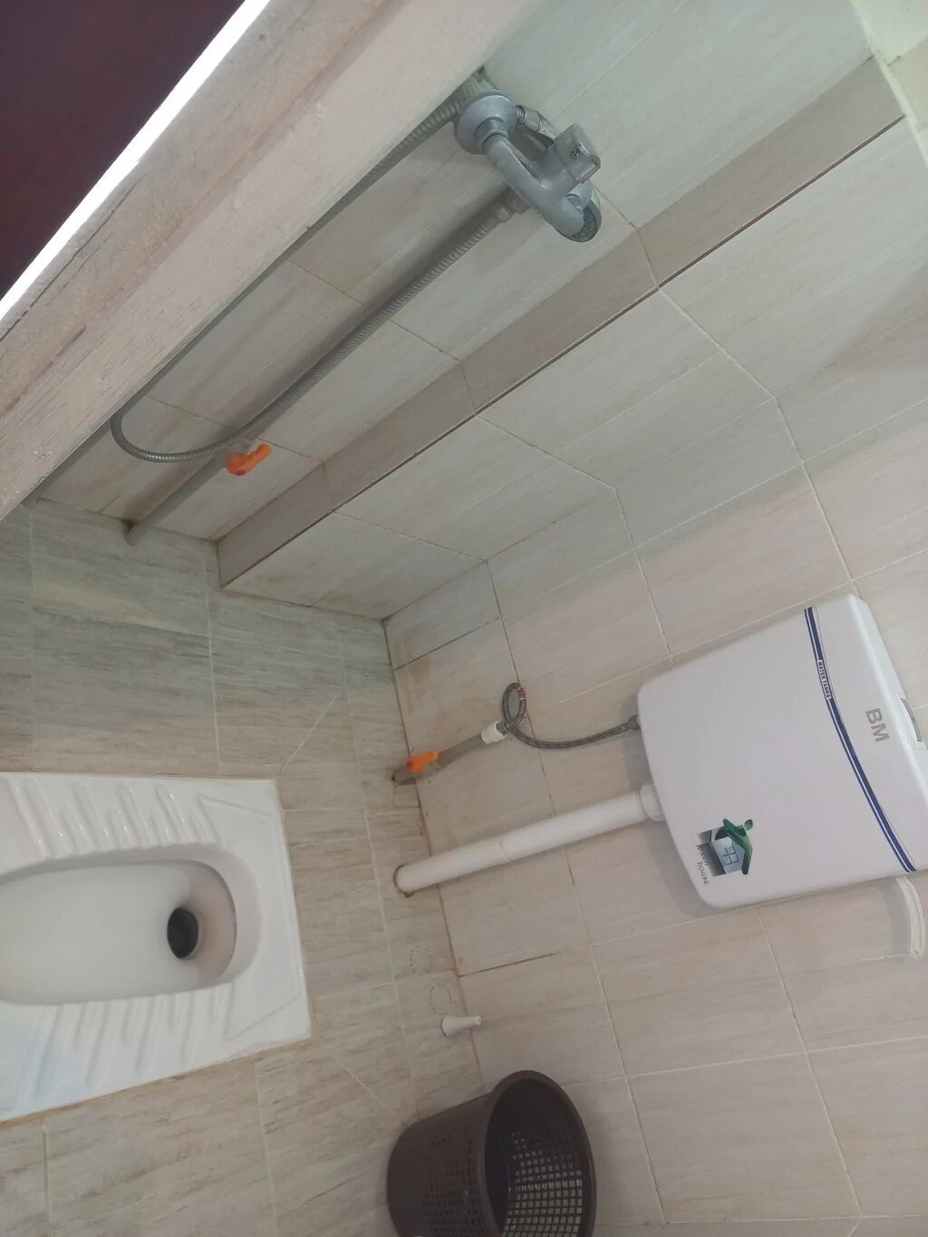 Сдаю комнату в частном доме. есть гор.холодная вода душ туалет: фото 7