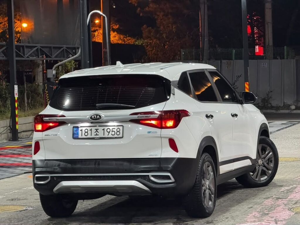 Kia Seltos: 2019 г., 1.6 л, Автомат, Дизель, Кроссовер: фото 3