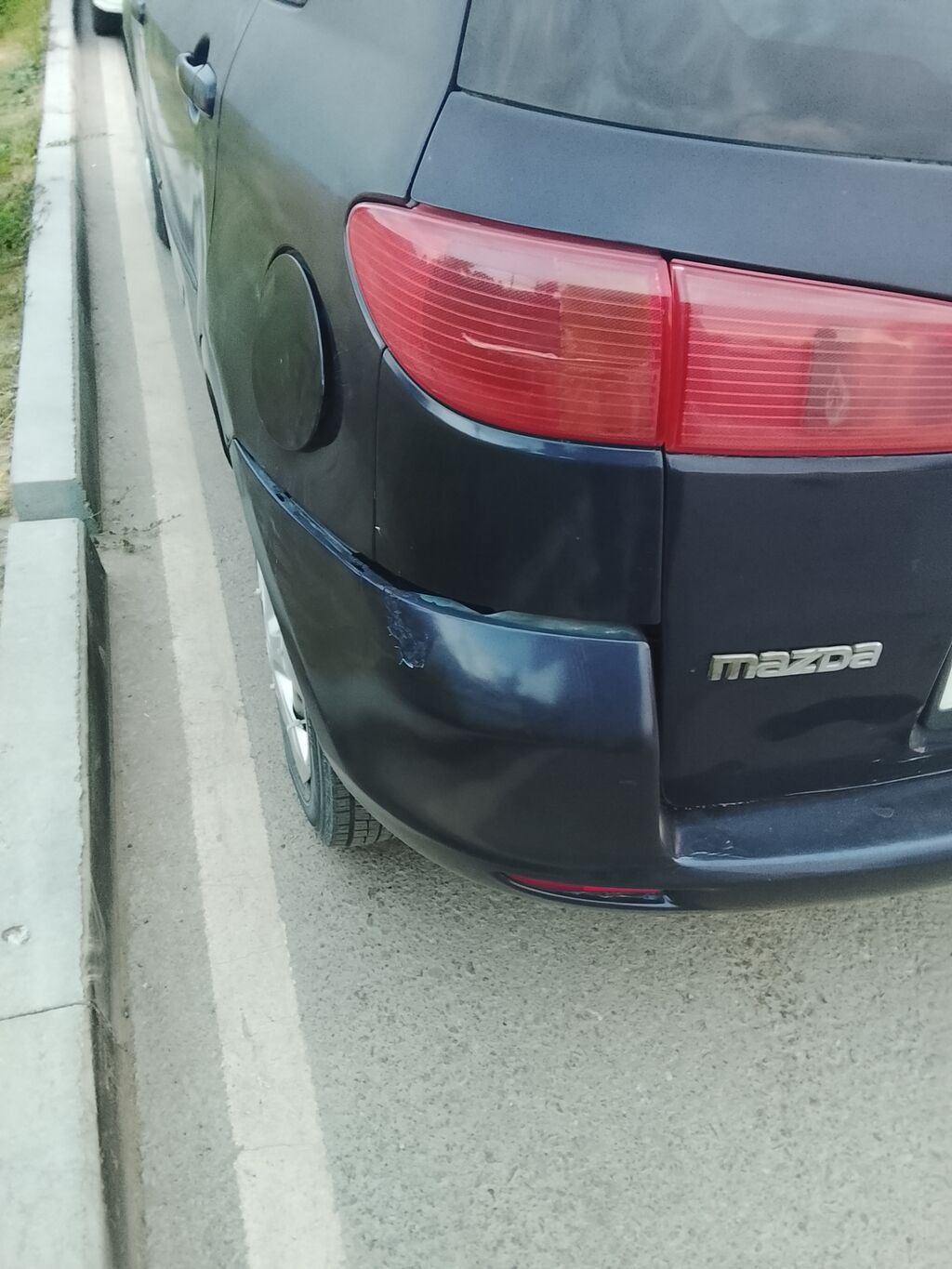 Mazda Demio: 2003 г., 1.3 л, Автомат, Бензин, Хэтчбэк: фото 6