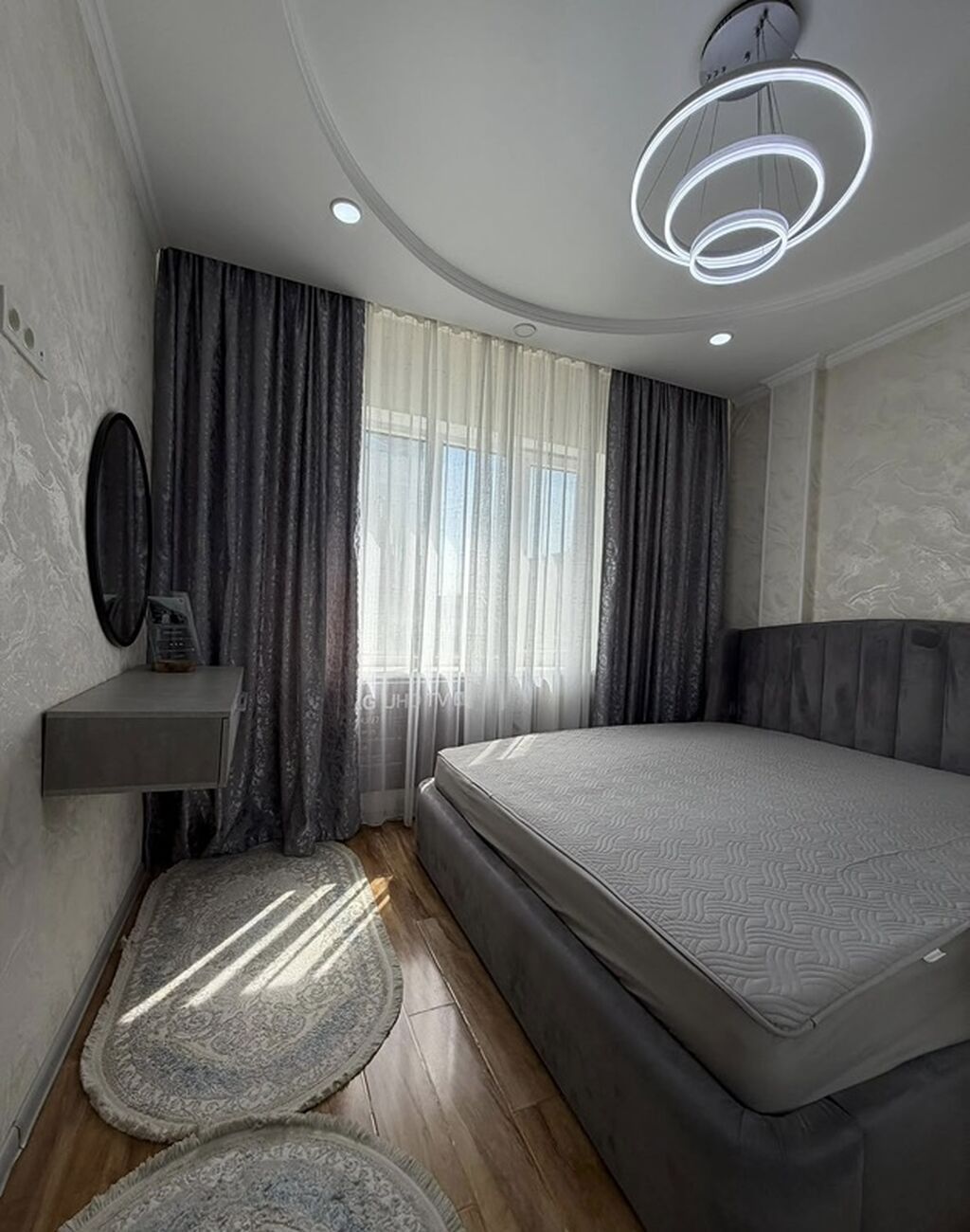 3 комнаты, 70 м², Юг-2 мкр 106 серия улучшенная, 5 этаж, Дизайнерский ремонт: фото 2