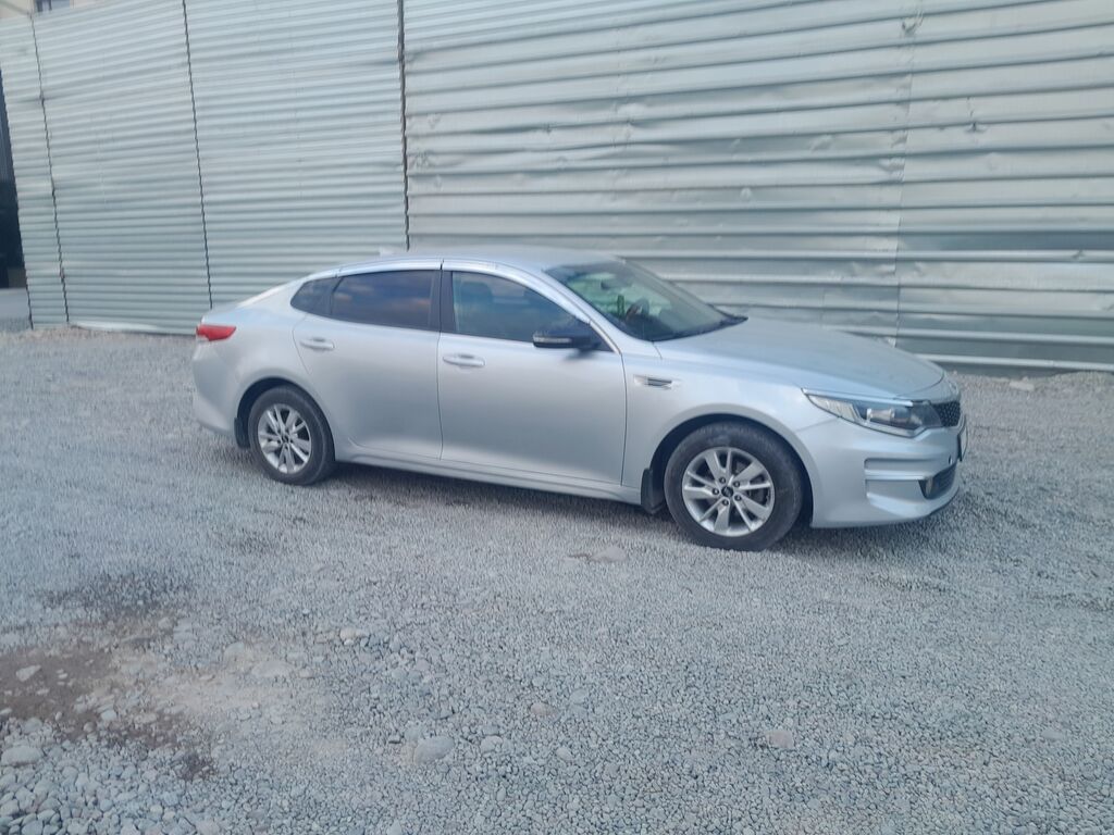 Kia K5: 2017 г., 2 л, Автомат, Газ, Седан: фото 1