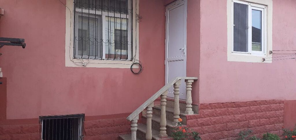 Ramana qəs. 3 otaqlı, 68 kv. m, Kredit yoxdur, Yeni təmirli