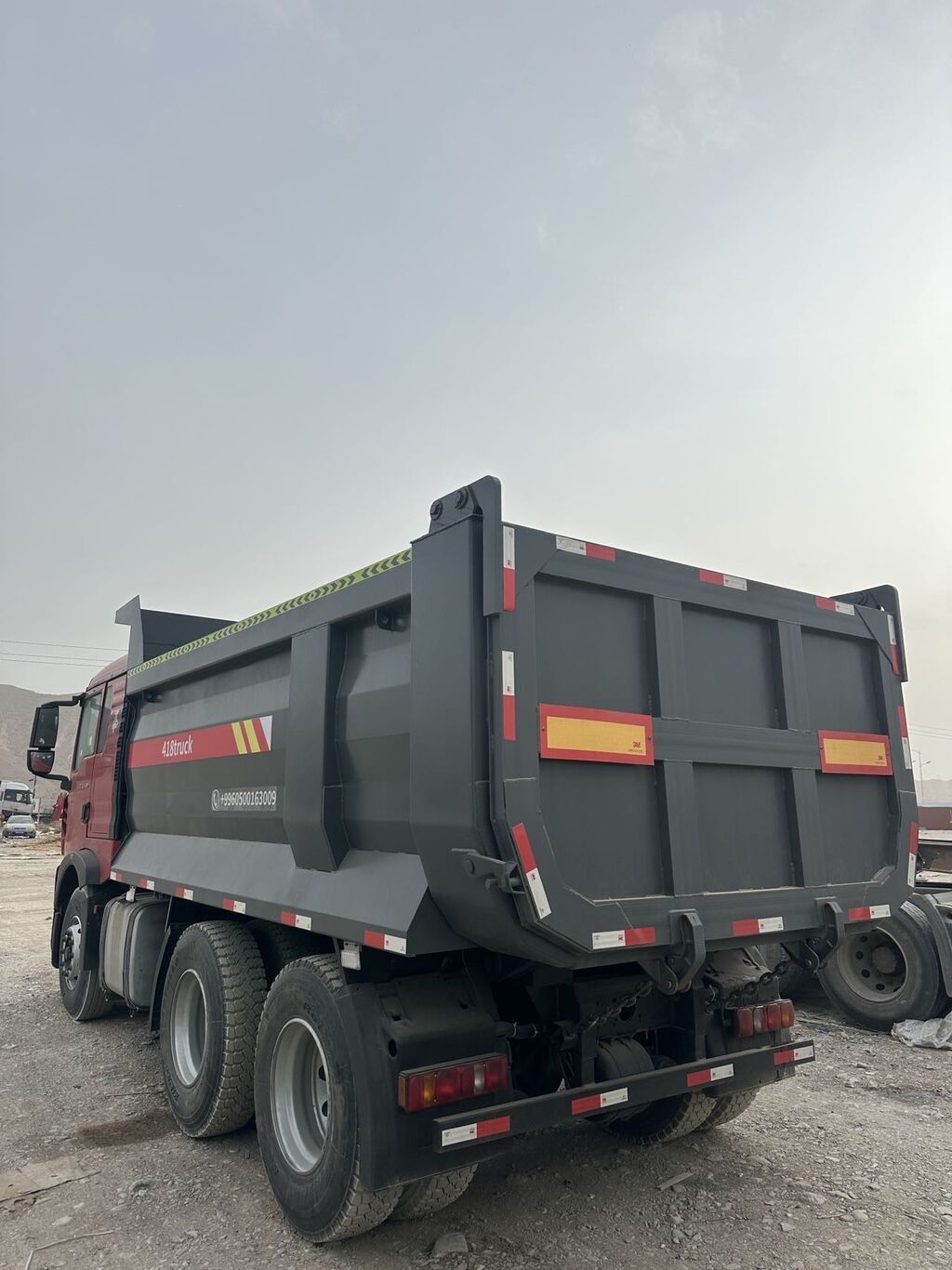 Самосвал HOWO (Sinotruk) 6x4 Основные характеристики: - Колесная: фото 6