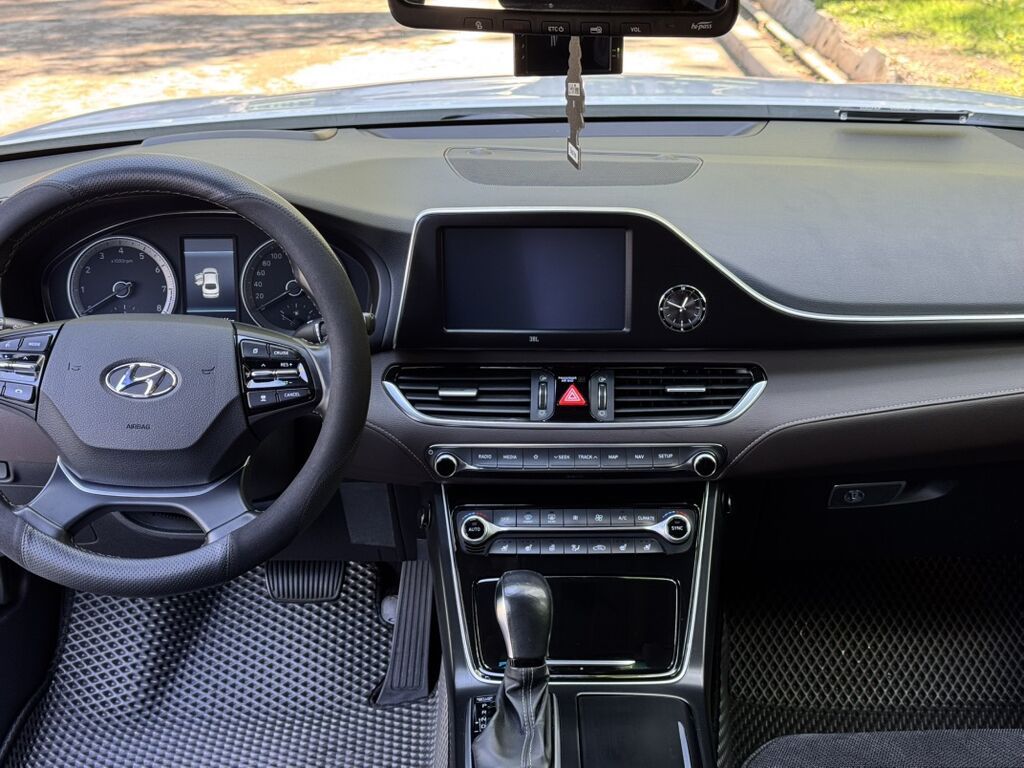 Hyundai Grandeur: 2019 г., 3 л, Автомат, Газ, Седан: фото 7