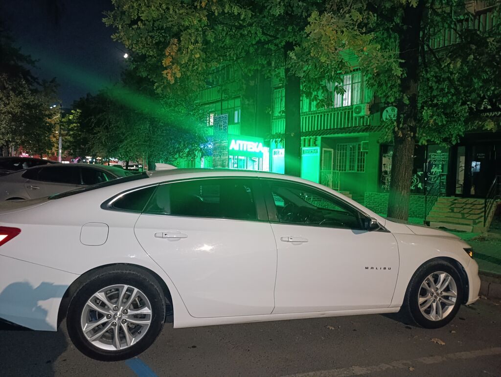 Chevrolet Malibu: 2017 г., 1.5 л, Автомат, Бензин, Седан: фото 2