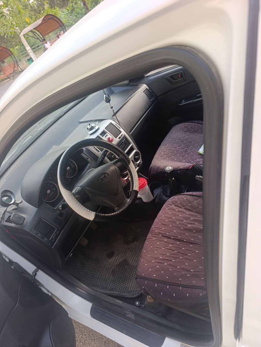 Hyundai Getz: 2010 г., 1.6 л, Механика, Бензин, Хэтчбэк: фото 7