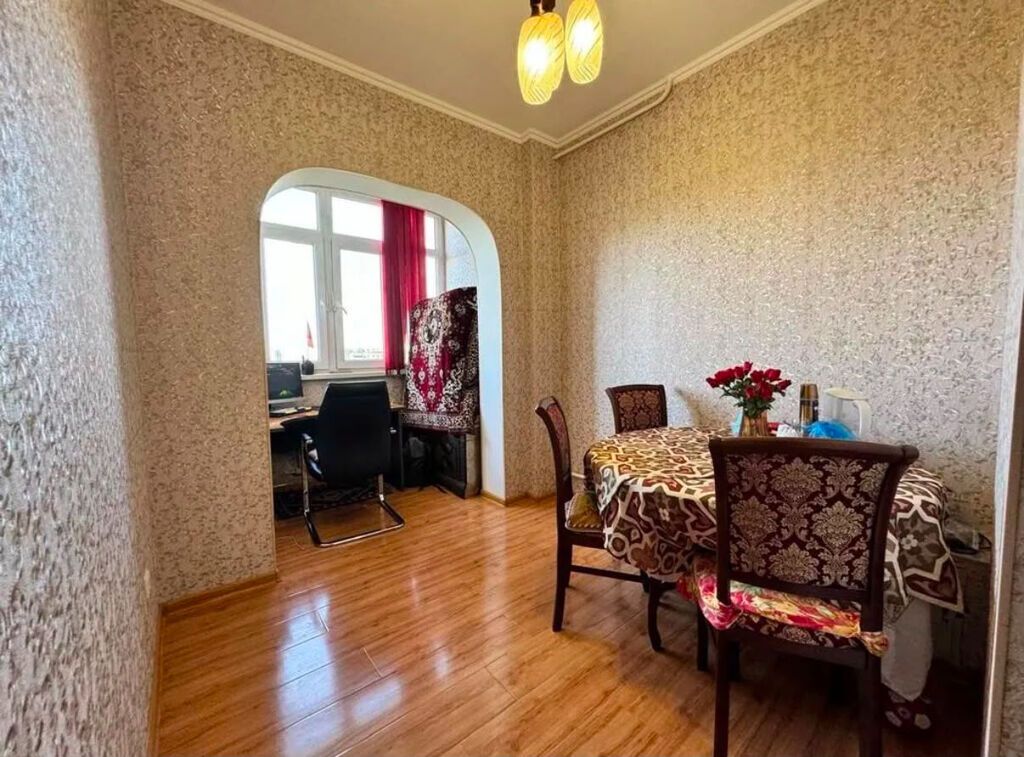4 комнаты, 82 м², Золотой квадрат 106 серия, 7 этаж, Евроремонт: фото 5