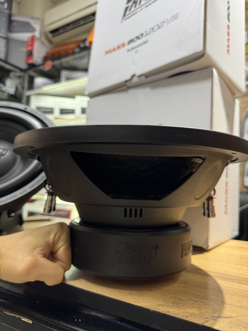Сабвуферы AMP Energy of Sound — серия MASS, 12" Варианты: - MASS 500: фото 4