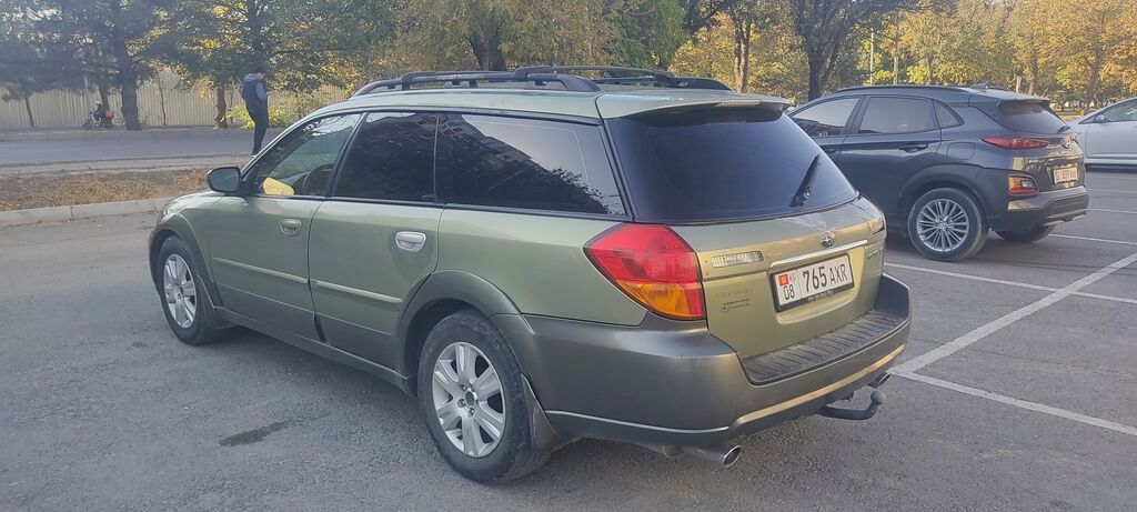 Subaru Outback: 2004 г., 2 л, Механика, Газ, Универсал: фото 6