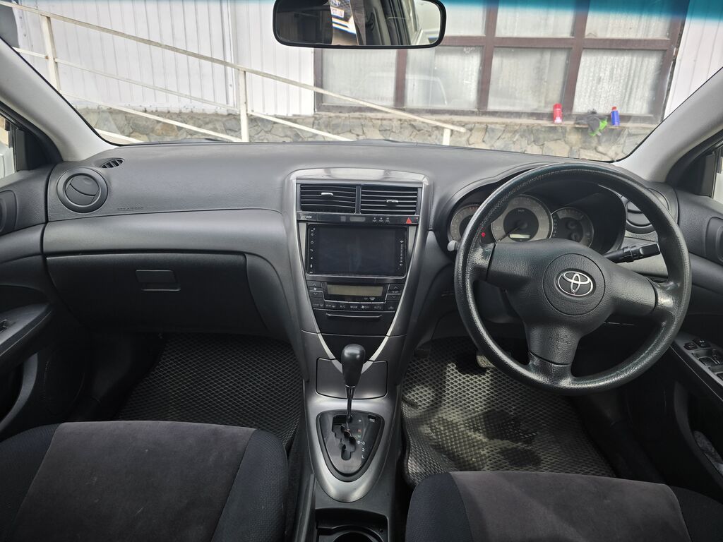 Toyota Caldina: 2005 г., 2 л, Автомат, Бензин, Универсал: фото 4