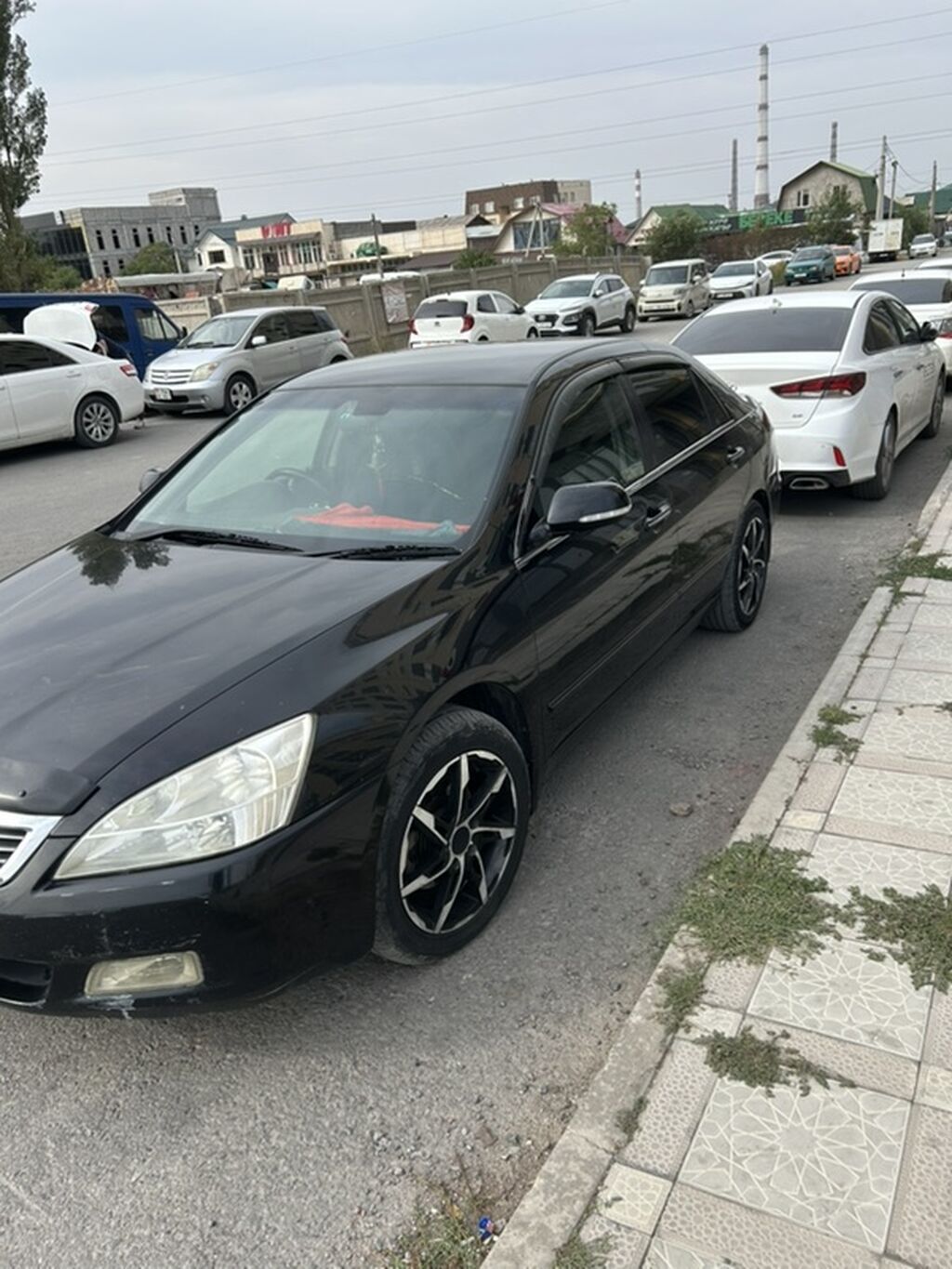 Honda Inspire: 2004 г., Седан: фото 2