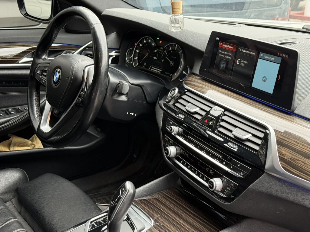 BMW 5 series: 2018 г., 3 л, Автомат, Бензин, Седан: фото 7