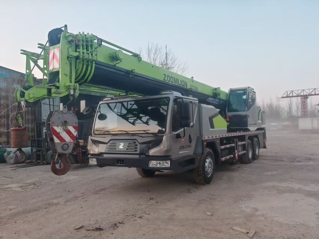 Кран автоавто краныавто крануслуги крана бишкекавто каранавто