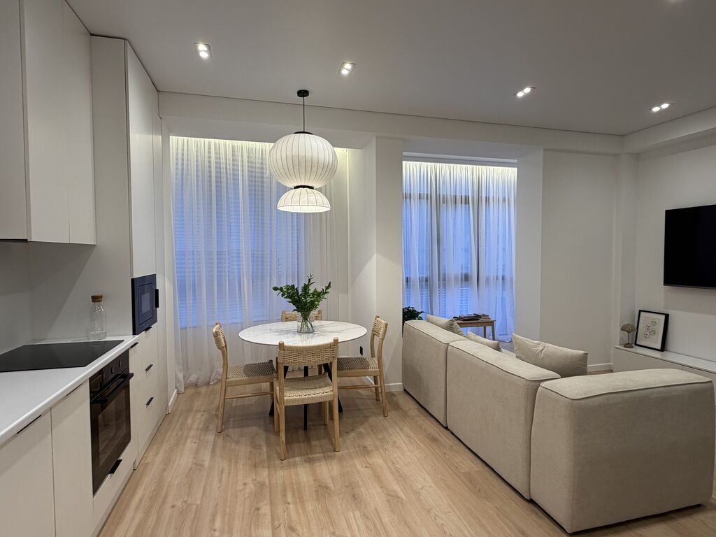 2 комнаты, 55 м², Элитка, 3 этаж, Дизайнерский ремонт — фото 5