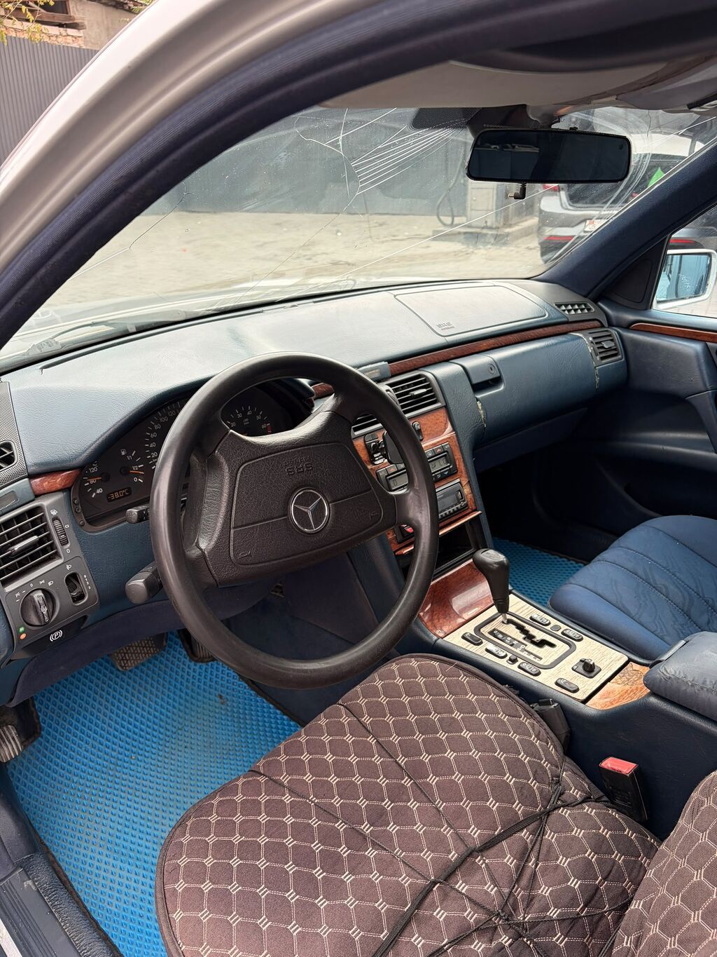 Mercedes-Benz E-Class: 1999 г., 3.7 л, Автомат, Бензин, Универсал: фото 6