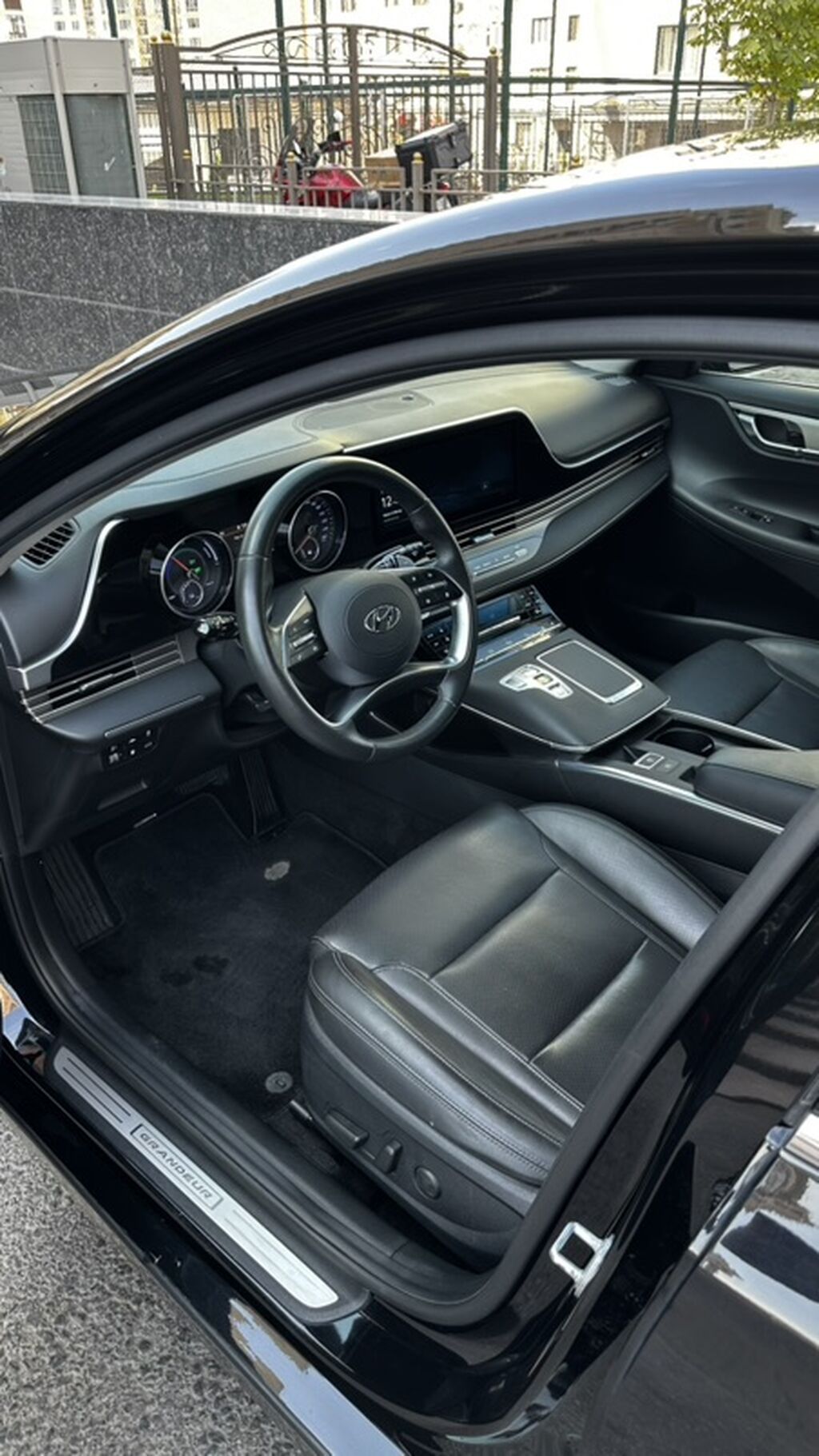 Hyundai Grandeur: 2022 г., 2.4 л, Вариатор, Гибрид, Седан: фото 5