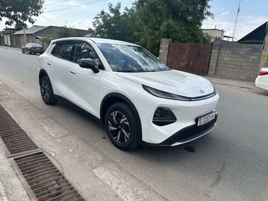 Changan Qiyuan Q05: 2026 г., Автомат, Электромобиль, Кроссовер: фото 2