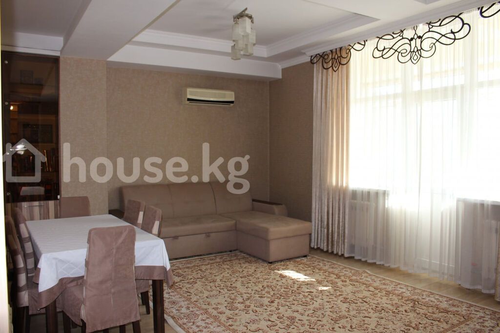 3 комнаты, 90 м², 5 этаж: фото 1