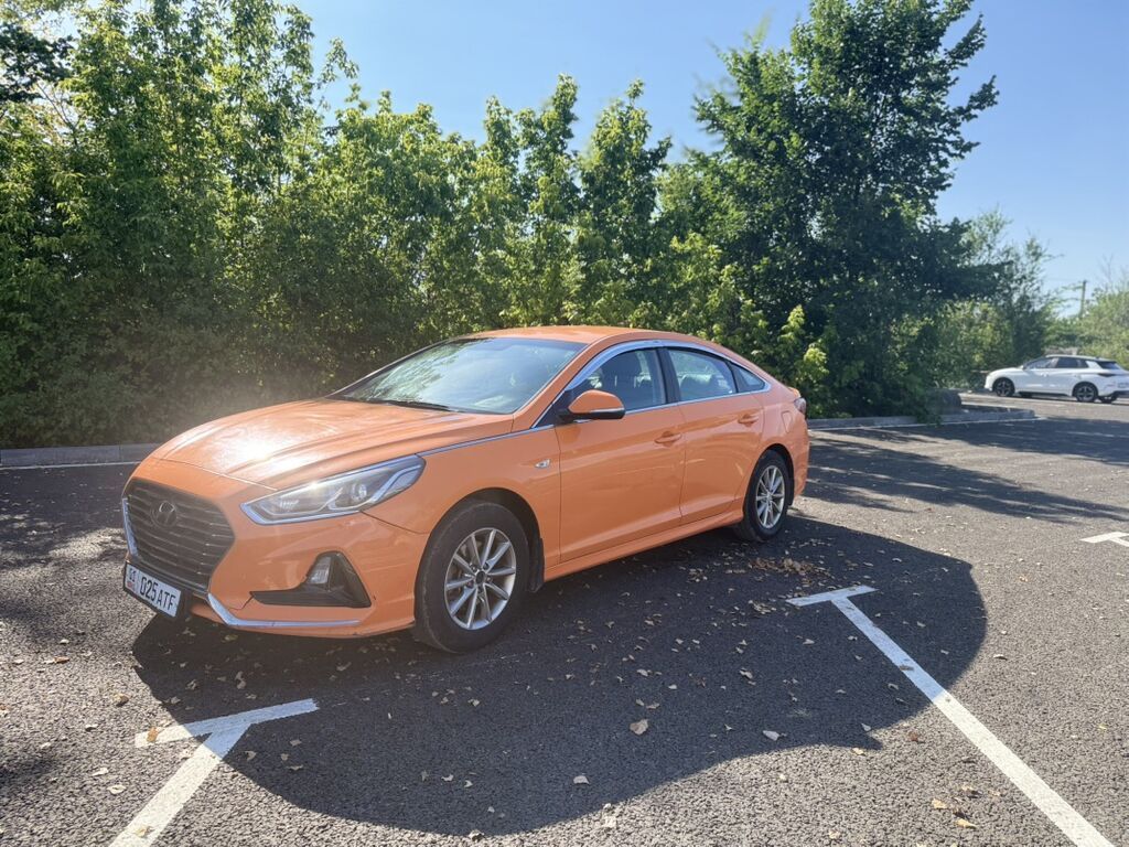 Hyundai Sonata: 2018 г., 2 л, Автомат, Газ, Седан: фото 4