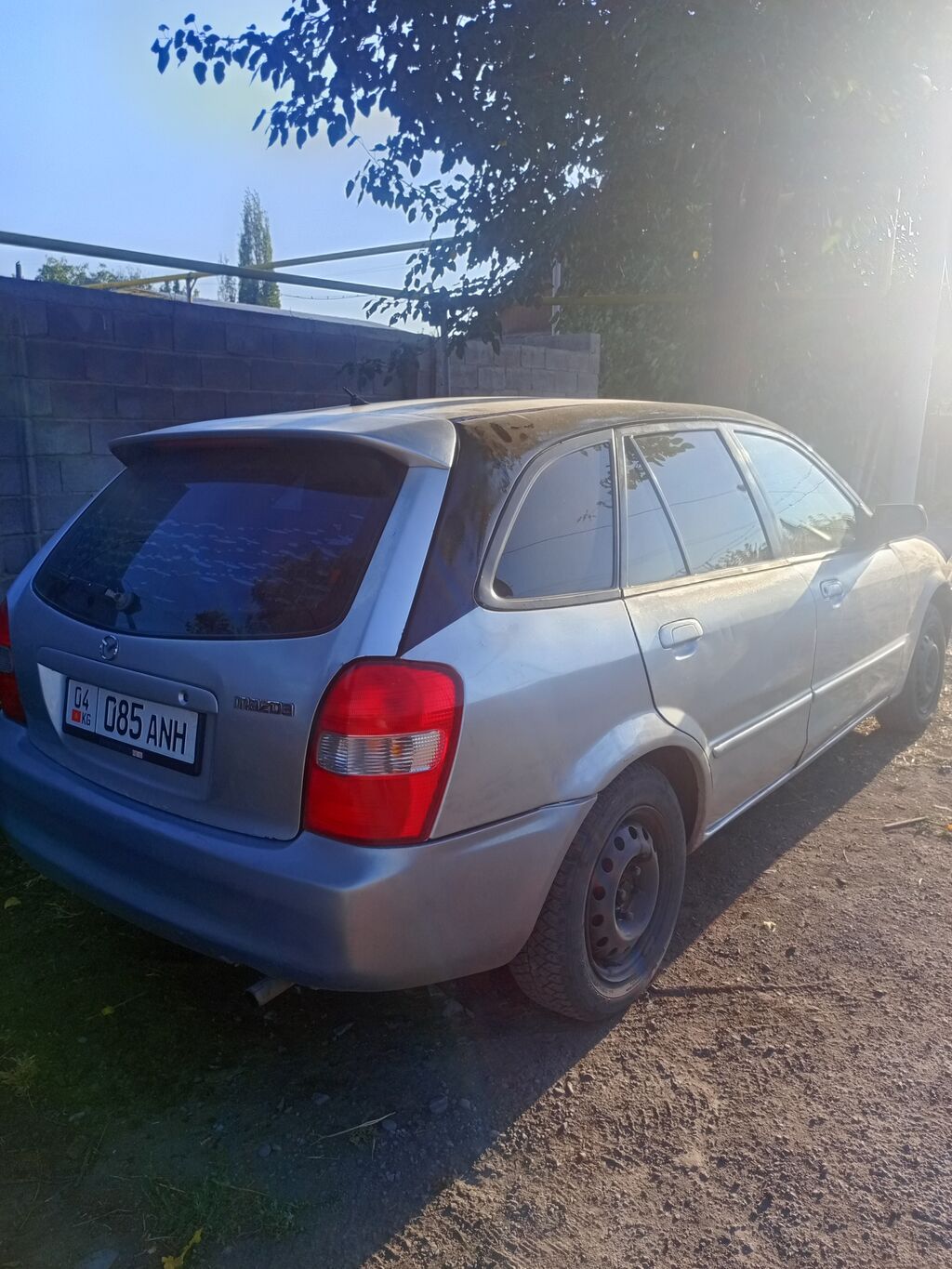 Mazda Familia: 1999 г., 1.5 л, Автомат, Бензин, Универсал: фото 2