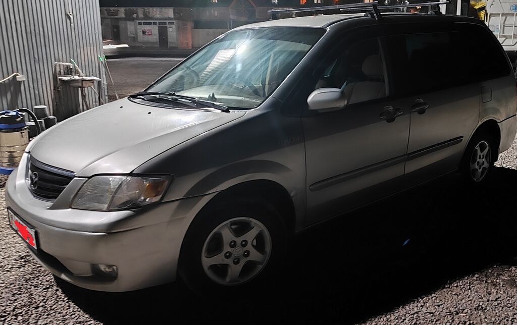 Mazda MPV: 2000 г., 2 л, Автомат, Минивэн: фото 2